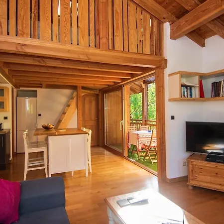 Petit Brio - Fabulous In Sleeps Up To 4 * Samoens